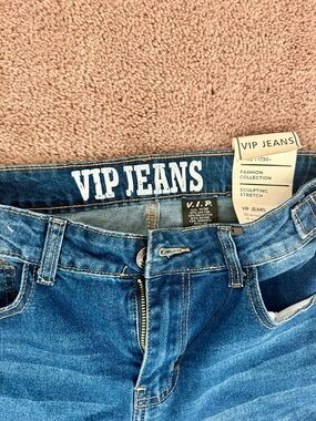 VIP " "Booty Lifting" Cargo Jeans